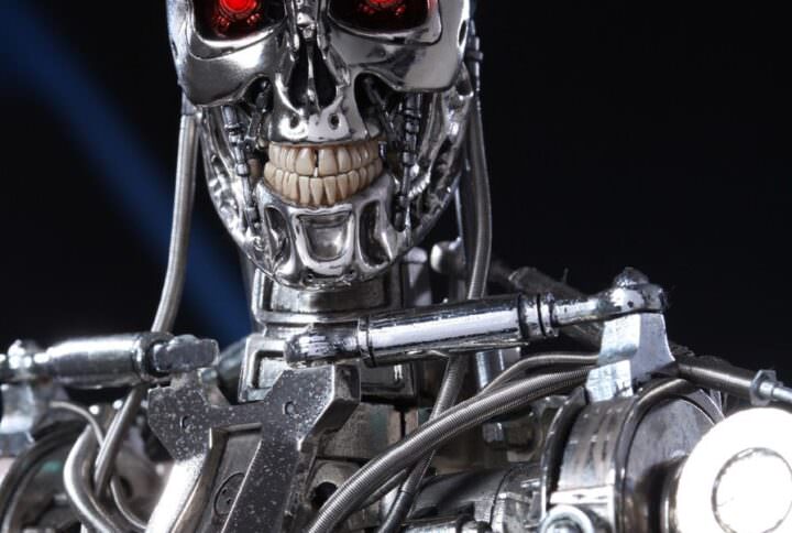 اكشن فيگور بى نظير فلزى از اندواسكلتون T800 ( ترميناتور )