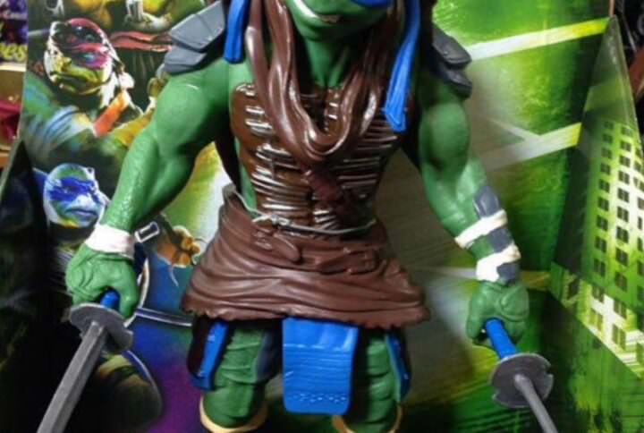 اکشن فیگور لاکپشت های نینجا Ninja Turles Leonardo