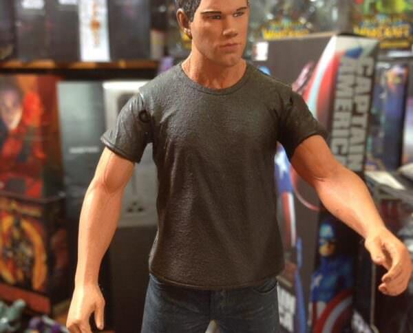 فيگور جيكوب ( توايلايت ) JACOB FIGURE - Image 4