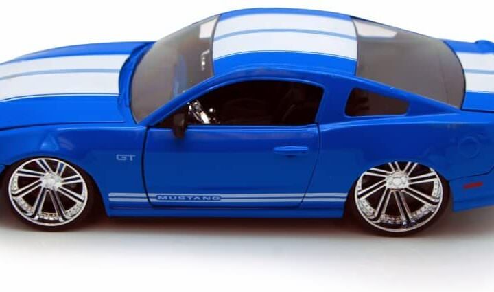 ماکت فلزی جادا مدل Jada2010 Ford Mustang GT