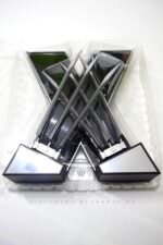 HingSan 1/1 Light X-Men Wolverine Replica Claws Weapons Collectible LED DESK Light