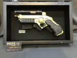 Noble Collection BATMAN BEGINS Grapnel Gun Prop Replica 1/1 Scale