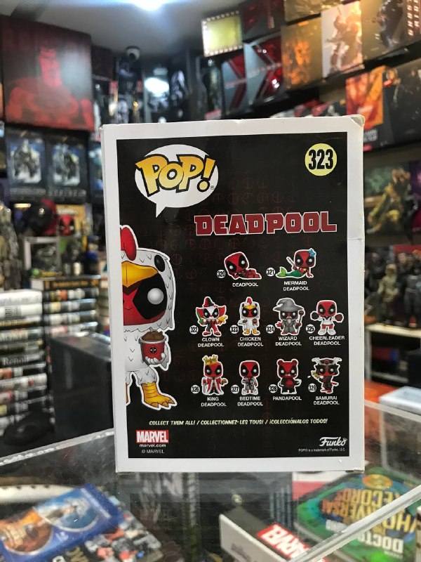 Funko POP! Marvel(332) Chicken Deadpool – Amazon Exclusive