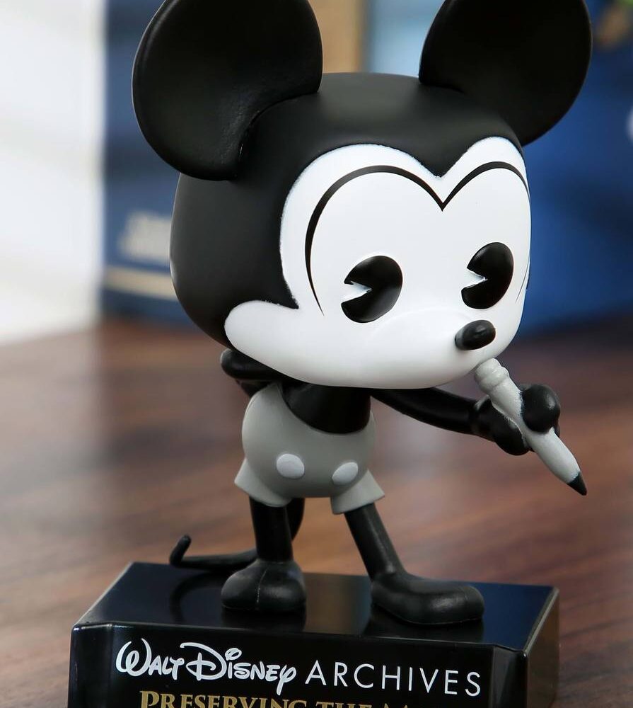 (797)Funko Pop PLANE CRAZY MICKEY
