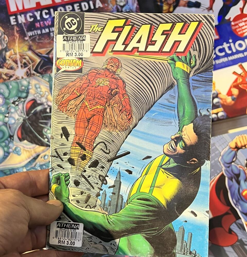 کمیک بوک THE FLASH