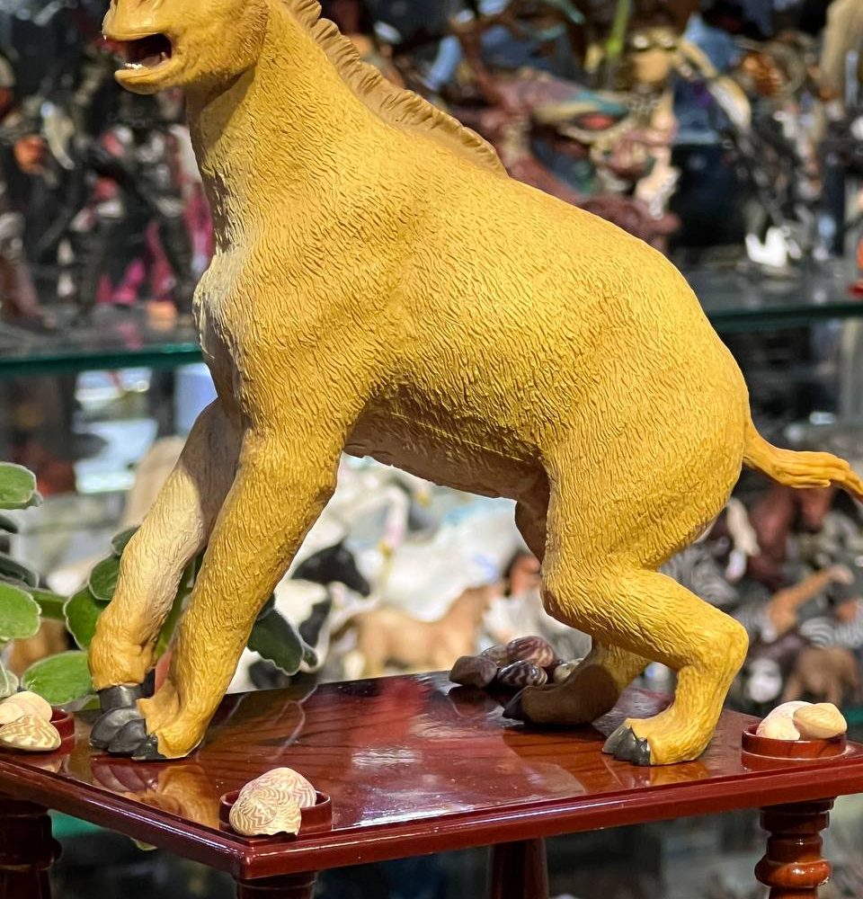 فیگور Moropus - Deluxe 120 Scale