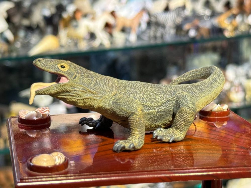 فیگور Komodo Dragon