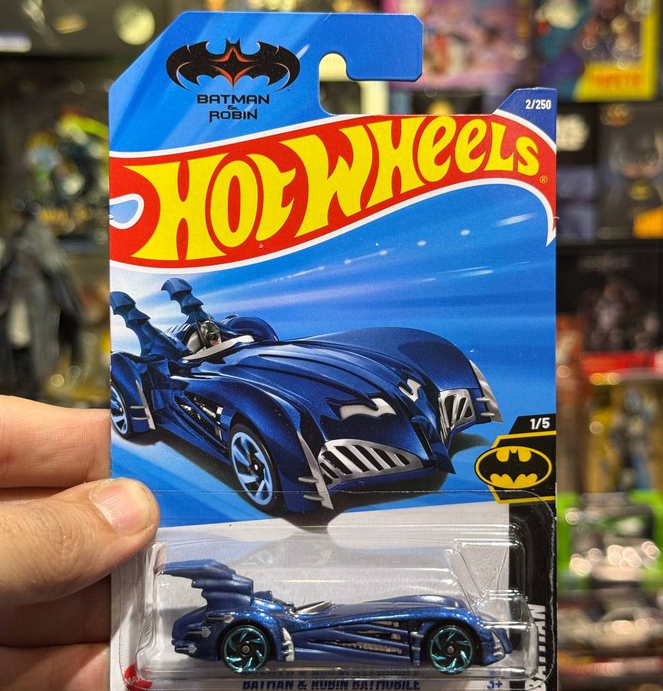 ماکت هات ویلز Batman & Robin Batmobile