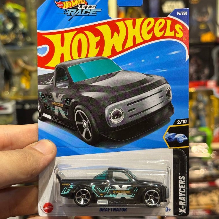 ماکت هات ویلز Draftnator