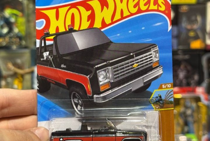 ماکت هات ویلز 75Chevy Blazer Custom