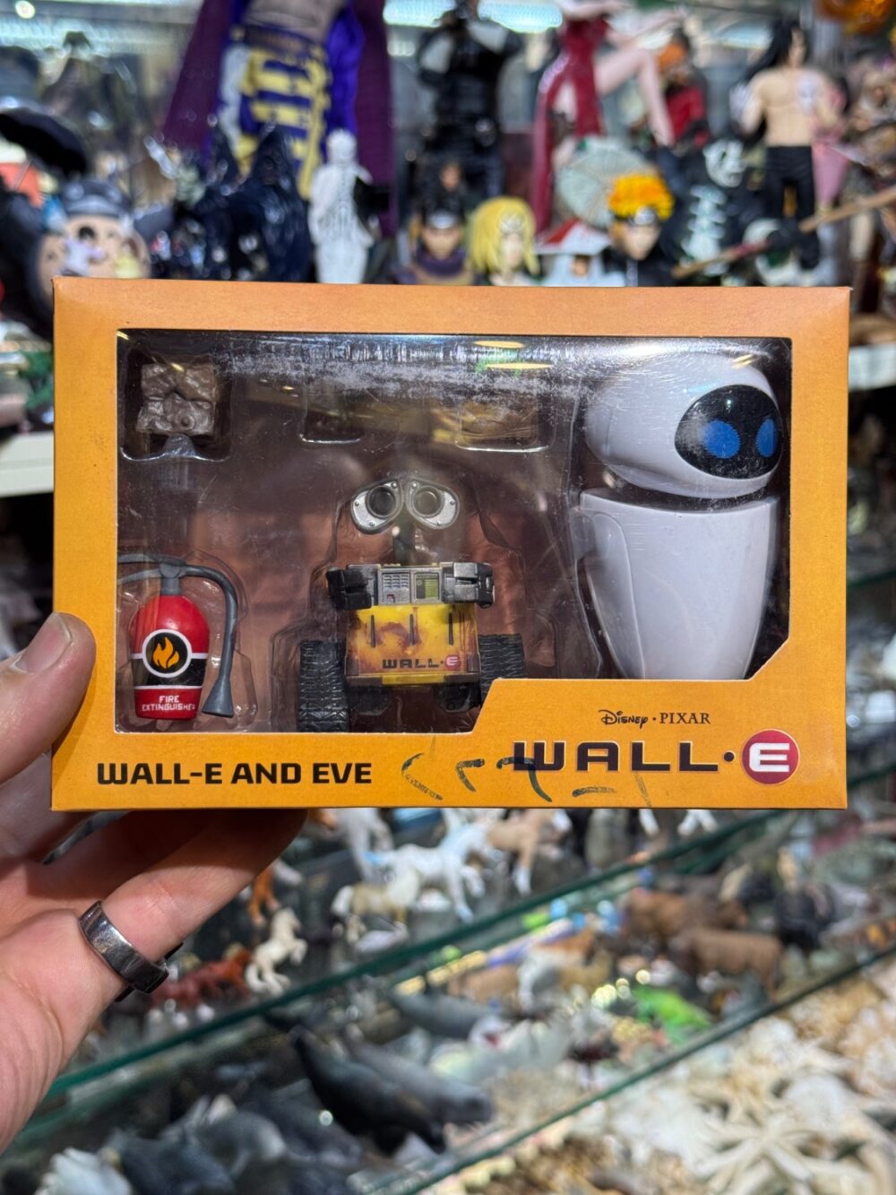 اکشن فیگور وال-ای و ایوا ( انیمیشن Wall-E )
