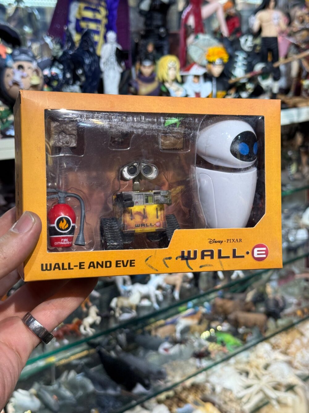 اکشن فیگور وال-ای و ایوا ( انیمیشن Wall-E ) - Image 2