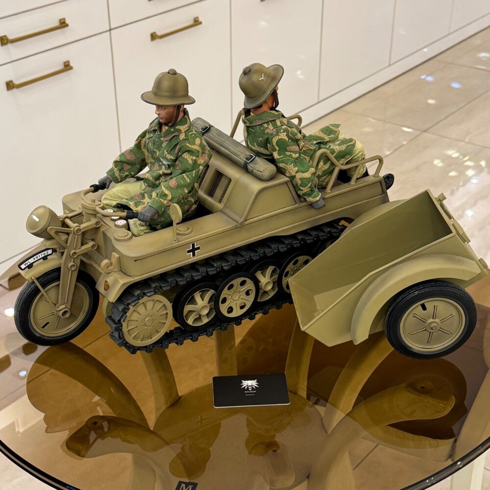 ماکت موتور نظامی آلمانی جنگ جهانی دوم ( German WWII Kettenkrad tracked motorcycle )