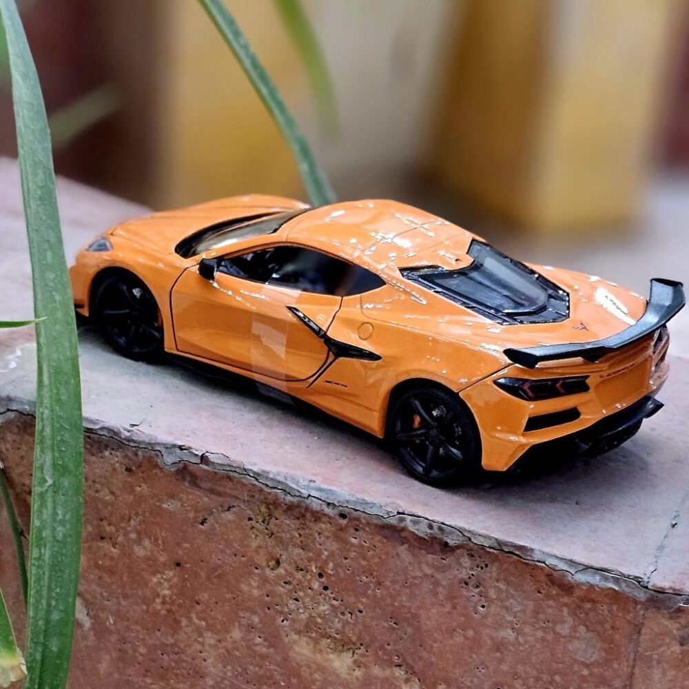 ماکت فلزی شورلت کوروت Z06