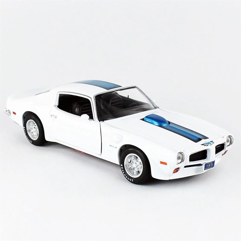 ماکت فلزی پونتیاک فایربرد ۱۹۷۲ Trans Am - Image 2