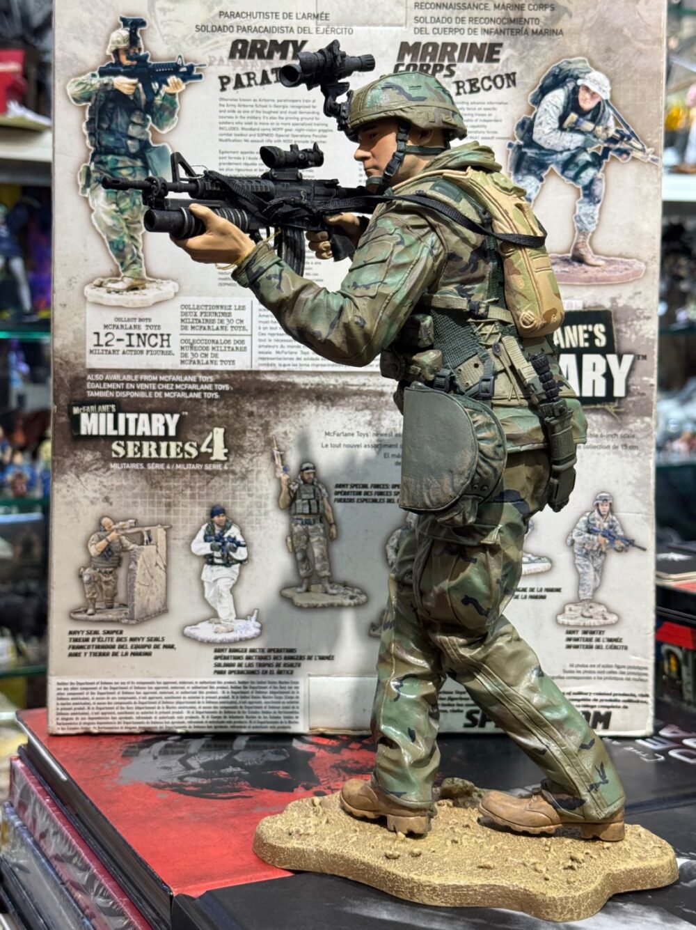 اکشن فیگور سرباز ارتشی MILITARY ARMY PARATROOPER