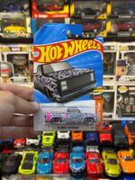 ماکت ماشین هات ویلز مدل 83Chevy Silverado