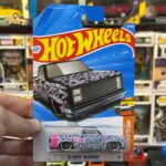 ماکت ماشین هات ویلز مدل 83Chevy Silverado