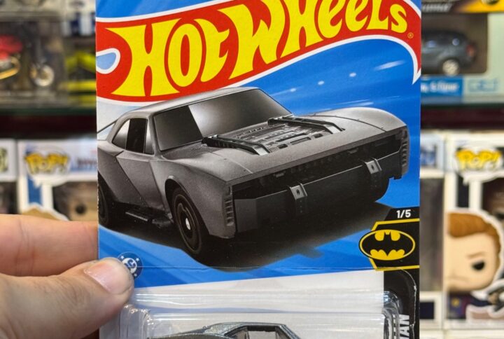 ماکت ماشین هات ویلز مدل Hot Wheels Batmobile Batman 1/5