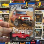 ماکت ماشین هات ویلز سیلور مدل TOYOTA LAND CRUISER