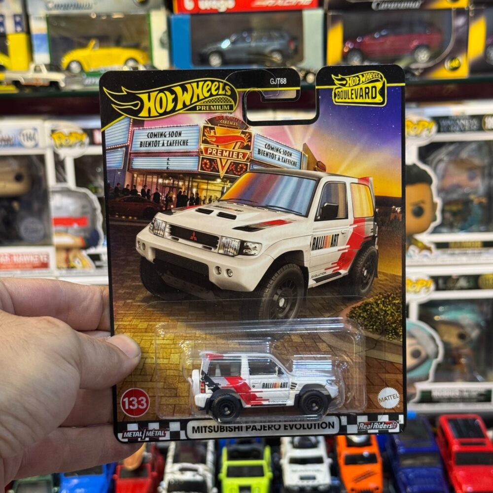 ماکت ماشین هات ویلز پرمیوم مدل MITSUBISHI PAJERO EVOLUTION
