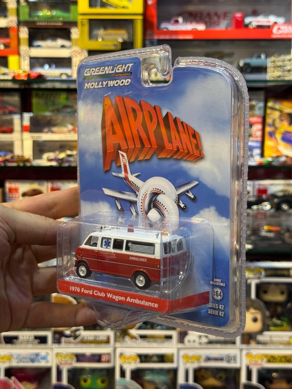 ماکت فلزی فورد واگن آمبولانس ( فیلم Airplane ) - Image 7