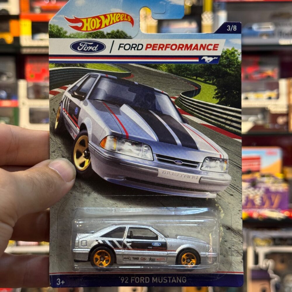 ماکت ماشین هات ویلز مدل 92Ford mustang