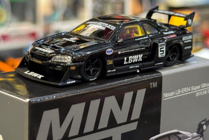 ماکت فلزی نیسان LB-ER34 Super Silhouette SKYLINE