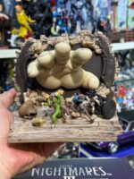 فیگور و دیوراما بازی لیتل نایتمرز ۳ - Little Nightmares III Escaping Monster Baby Diorama - Image 12