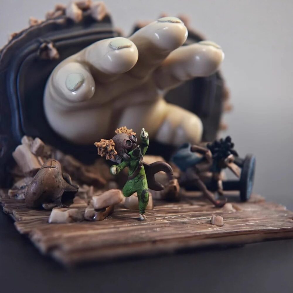 فیگور و دیوراما بازی لیتل نایتمرز ۳ - Little Nightmares III Escaping Monster Baby Diorama - Image 19