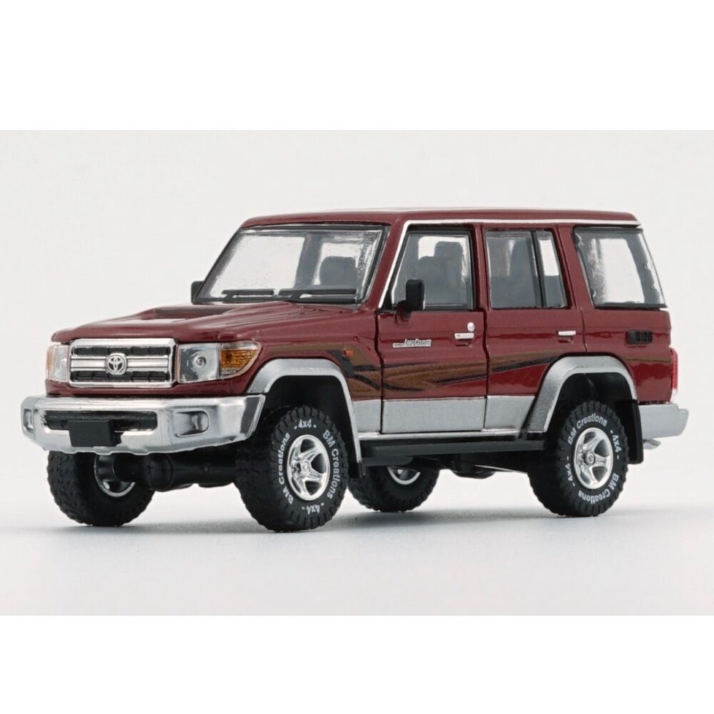 ماکت فلزی تویوتا لندکروز LC76