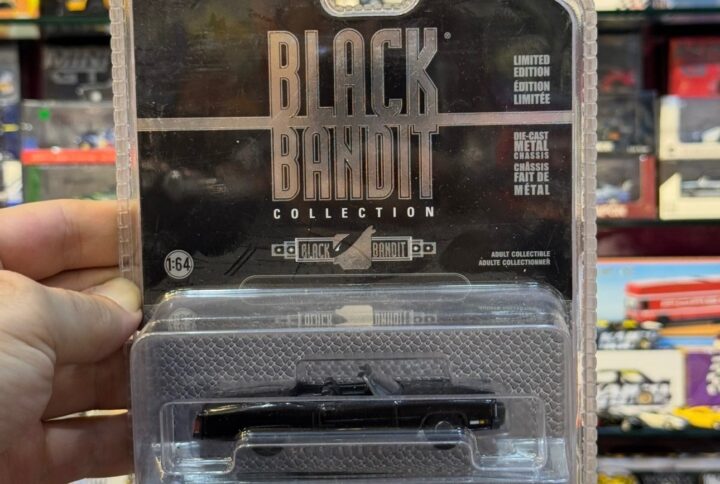 ماکت فلزی کادیلاک الدرادو فلیت وود